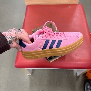 Women’s adidas Gazelle 9.5